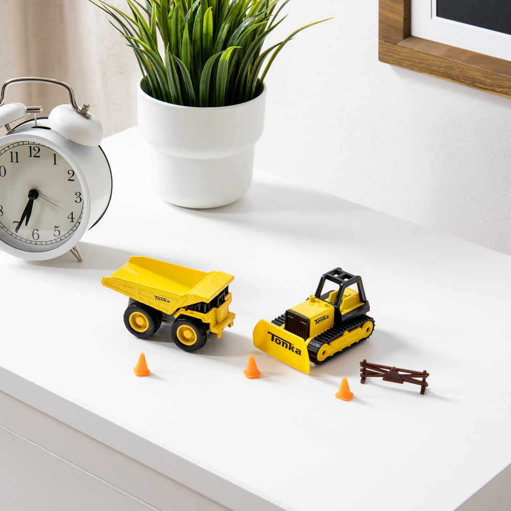 Basic Fun Mini Classics Tonka 2-Pack (Metal Movers Dump Truck and Bulldozer with 3 Traffic Cones and Barrier Fence)